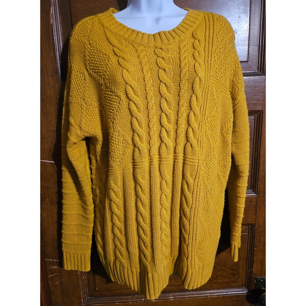 St. John's Bay Goldenrod Chunky Cable Knit Sweater